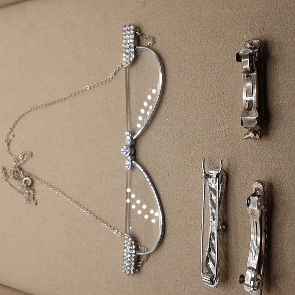 Vintage Jewelry Bundle - Picture 14 of 16